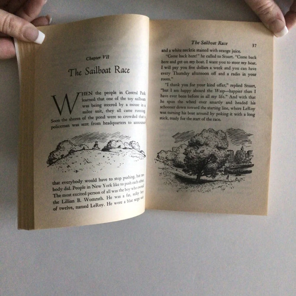 Stuart Little by E.B. White Paperback Book - Picture 6 of 9